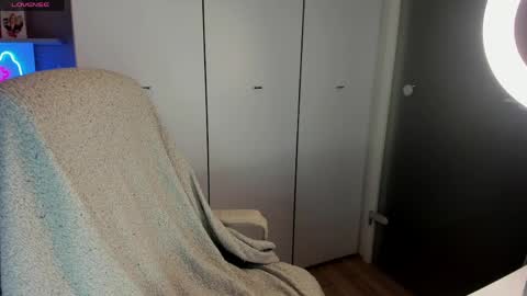 Kate online show from May 25, 8:48 pm