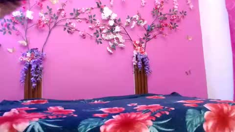 Snapshot of starfishanal21 chatting on June 21, 7:49 pm alejandra online show from June 21, 7:49 pm