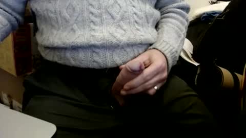 Snapshot of stargazer1069 chatting on December 2, 9:02 am stargazer1069 online show from December 2, 9:02 am