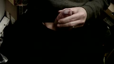 Snapshot of stargazer1069 chatting on December 23, 3:12 pm stargazer1069 online show from December 23, 3:12 pm