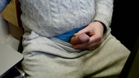 Snapshot of stargazer1069 chatting on March 4, 9:07 am stargazer1069 online show from March 4, 9:07 am