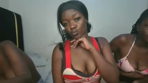 lia online show from October 11, 2:26 pm