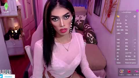 Snapshot of starlasexylady chatting on March 3, 1:31 pm Just Call Me  Starla  Dont Forget to Follow me online show from March 3, 1:31 pm