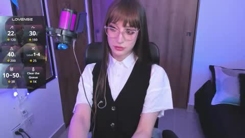 Star Aura online show from January 13, 7:08 pm