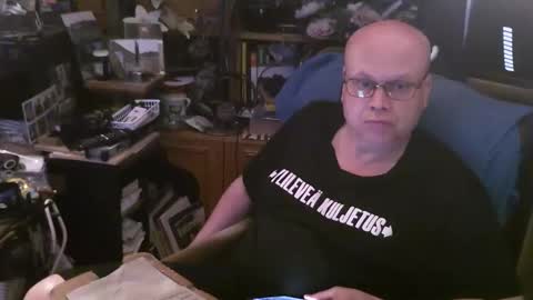 starterxyman online show from May 11, 1:11 am