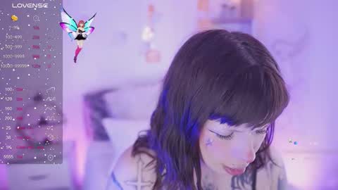 Yoko online show from October 29, 1:24 pm