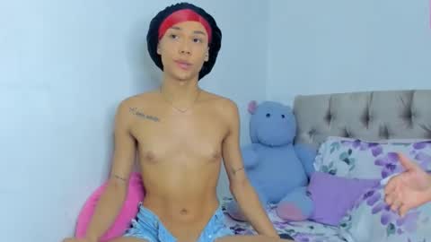 Snapshot of stassiebell chatting on January 25, 11:55 am stassiebell online show from January 25, 11:55 am