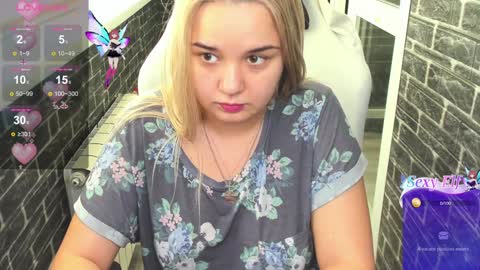 Snapshot of stasya_sunshine chatting on January 23, 5:13 am stasya_sunshine online show from January 23, 5:13 am