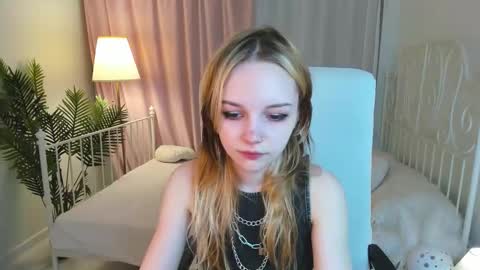 MONICA online show from October 5, 1:20 pm