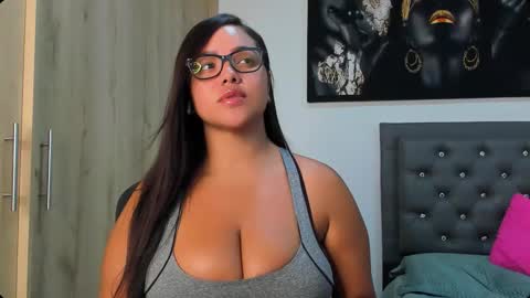 Snapshot of staywithme_x chatting on October 27, 2:26 am Melany online show from October 27, 2:26 am