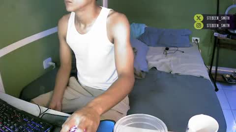 Snapshot of stebeen_smith chatting on June 16, 10:07 am stebeen smith online show from June 16, 10:07 am