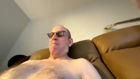 steel259373 online show from May 9, 11:21 pm