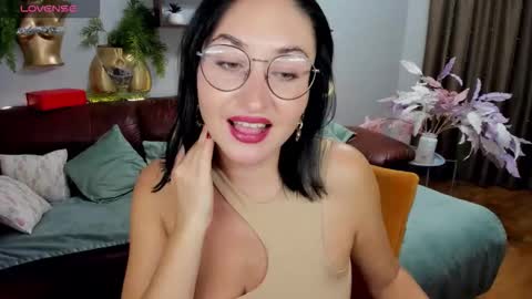 StefanaWinter online show from October 14, 5:30 am