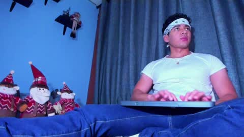 Stefann Salvatore online show from January 1, 1:15 am