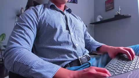 Snapshot of stefann_salvatore chatting on April 23, 10:01 pm Stefann Salvatore online show from April 23, 10:01 pm