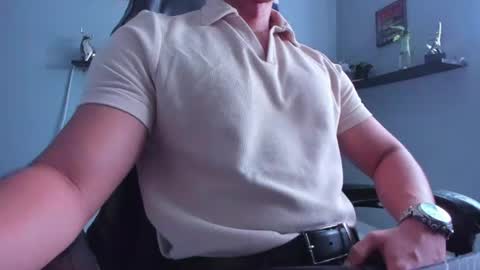 Snapshot of stefann_salvatore chatting on July 2, 2:23 pm Stefann Salvatore online show from July 2, 2:23 pm