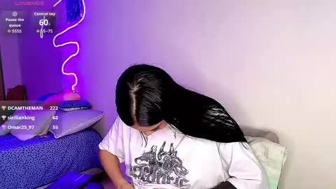 Snapshot of stefanny_pllus chatting on June 4, 1:00 am Im MiaIts my first day here online show from June 4, 1:00 am