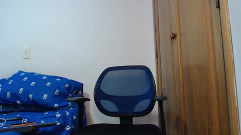 stefanodangelo01 online show from October 21, 11:27 pm