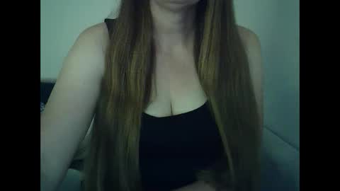 Snapshot of stefffa8009 chatting on April 25, 8:17 am stefffa8009 online show from April 25, 8:17 am