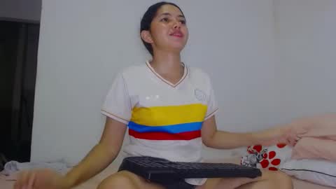 Snapshot of steffharris chatting on November 5, 6:57 am stefany online show from November 5, 6:57 am