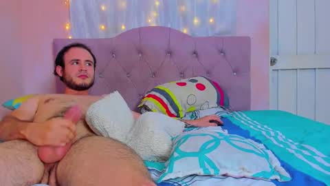 Snapshot of stefi_and_alexander chatting on October 25, 11:10 pm stefi_and_alexander online show from October 25, 11:10 pm