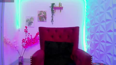 Snapshot of stefy_cg chatting on May 25, 6:58 pm Stefy online show from May 25, 6:58 pm