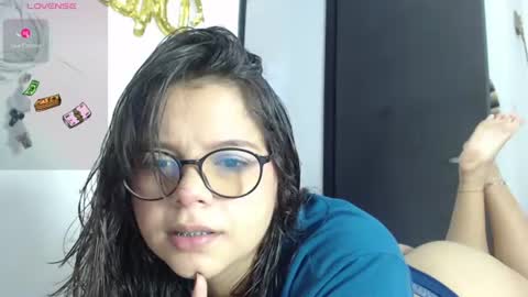 Snapshot of stefy_loveee chatting on August 5, 12:30 pm Stefy independent girl online show from August 5, 12:30 pm
