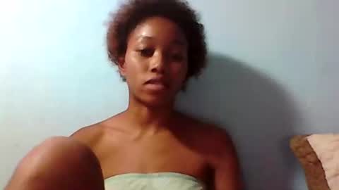 Snapshot of stehalolo chatting on February 7, 11:36 am stehalolo online show from February 7, 11:36 am