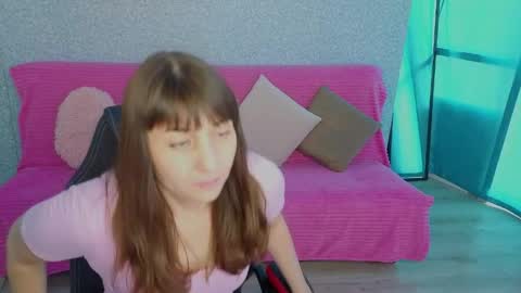Snapshot of steladream chatting on June 4, 9:26 am Stela online show from June 4, 9:26 am