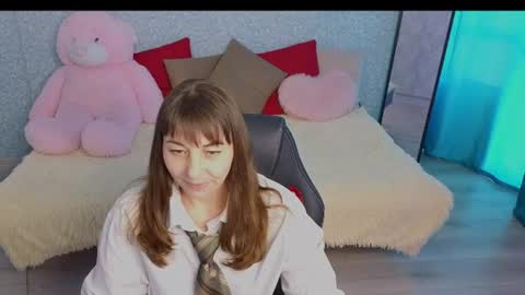 Snapshot of steladream chatting on July 1, 9:22 am Stela online show from July 1, 9:22 am