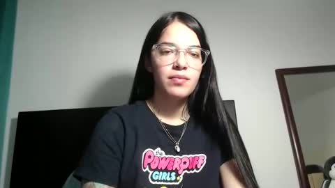 Snapshot of stella_art chatting on February 11, 4:44 am Stella online show from February 11, 4:44 am