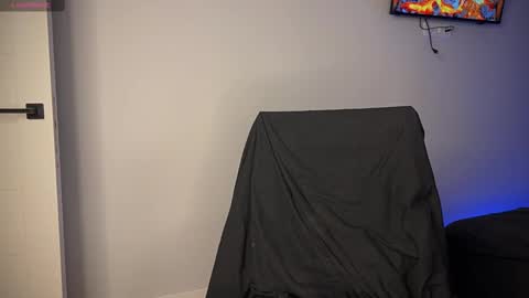 Snapshot of stella_crystal chatting on March 7, 8:44 pm karma online show from March 7, 8:44 pm