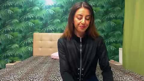 Snapshot of stella_john chatting on December 2, 6:09 am Stella John online show from December 2, 6:09 am