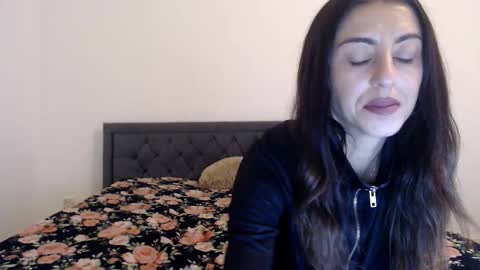 Snapshot of stella_john chatting on September 25, 5:55 am Stella John online show from September 25, 5:55 am