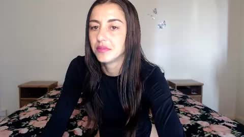Snapshot of stella_john chatting on July 8, 6:29 am Stella John online show from July 8, 6:29 am