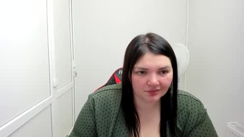 Snapshot of stella_la_ chatting on June 11, 7:06 am Stella online show from June 11, 7:06 am