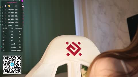 Stella online show from February 2, 11:20 am