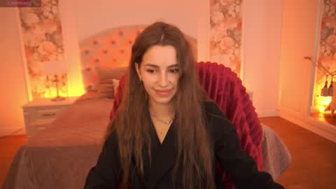 stellahoneywell online show from December 15, 3:05 pm