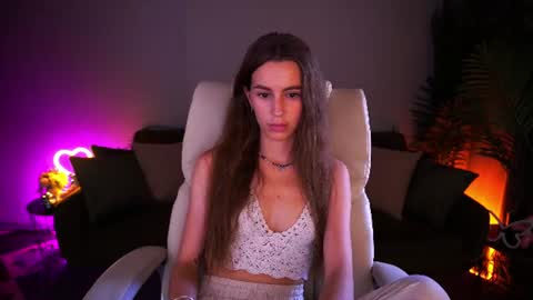 Snapshot of stellahoneywell chatting on June 26, 12:53 pm stellahoneywell online show from June 26, 12:53 pm