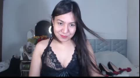 Stella online show from September 24, 3:04 pm