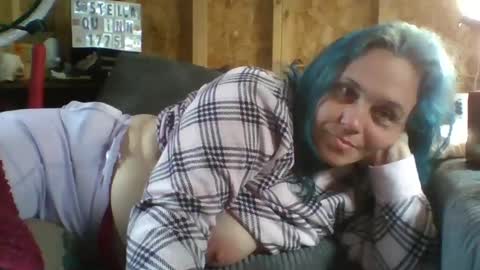 Snapshot of stellaquinn1775 chatting on October 2, 2:46 pm Stella online show from October 2, 2:46 pm