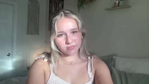 Snapshot of stellaraexox chatting on January 10, 10:46 pm stellaraexox online show from January 10, 10:46 pm