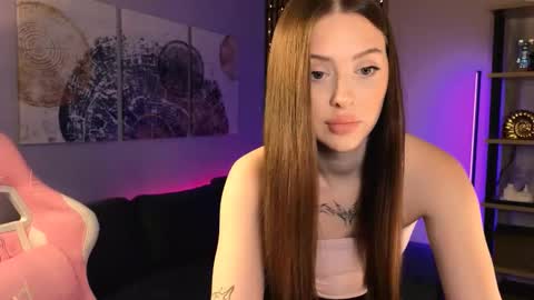 Stellary online show from February 8, 2:20 pm