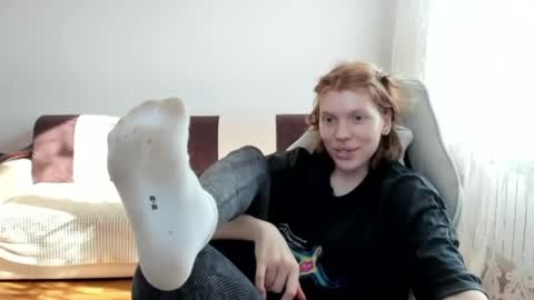 Snapshot of stellaswen chatting on April 23, 12:29 pm S T E L L A online show from April 23, 12:29 pm