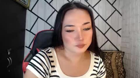 Snapshot of stellaven chatting on May 16, 4:09 am Stellaven online show from May 16, 4:09 am