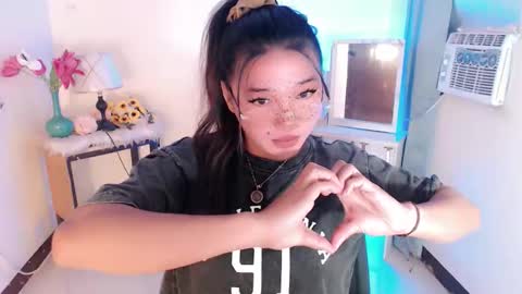 Snapshot of stellaxtemptationx chatting on November 5, 4:45 am Stella sweet online show from November 5, 4:45 am