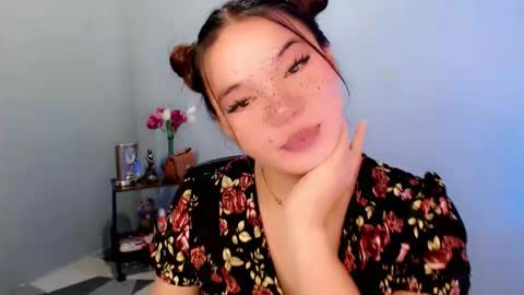 Snapshot of stellaxtemptationx chatting on November 9, 9:51 am Stella sweet online show from November 9, 9:51 am