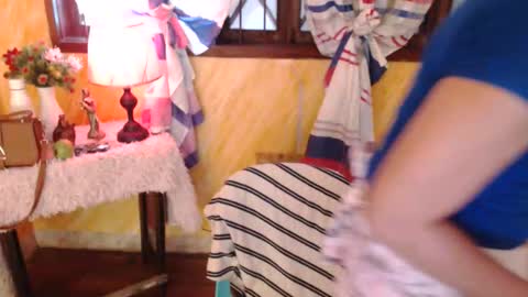 Snapshot of stellaxtemptationx chatting on February 20, 2:41 am Stella sweet online show from February 20, 2:41 am