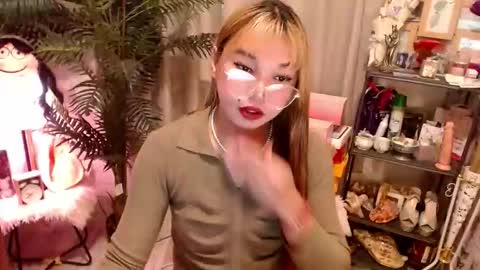 Snapshot of stellaxtemptationx chatting on May 24, 3:22 am Stella sweet online show from May 24, 3:22 am