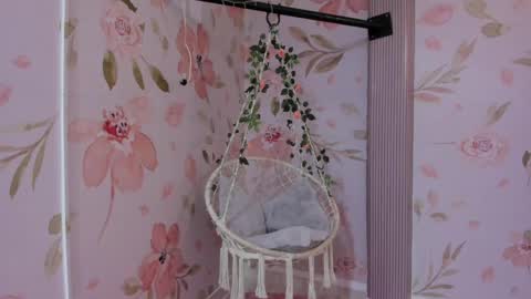 Stefff  online show from March 29, 4:18 pm